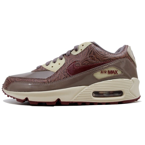 Nike Shoes - Nike Air Max 90 Premium Orewood in Red Brown 10
